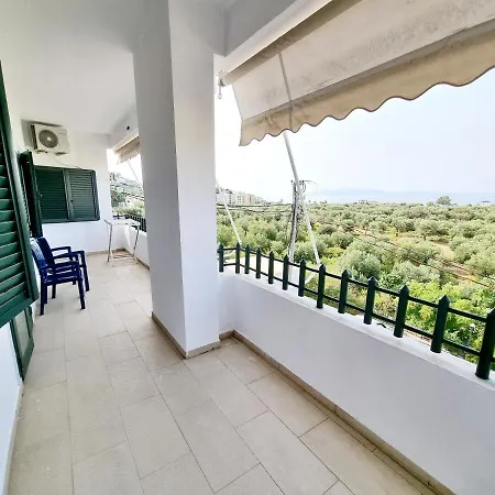Vila Fotini Qeparo